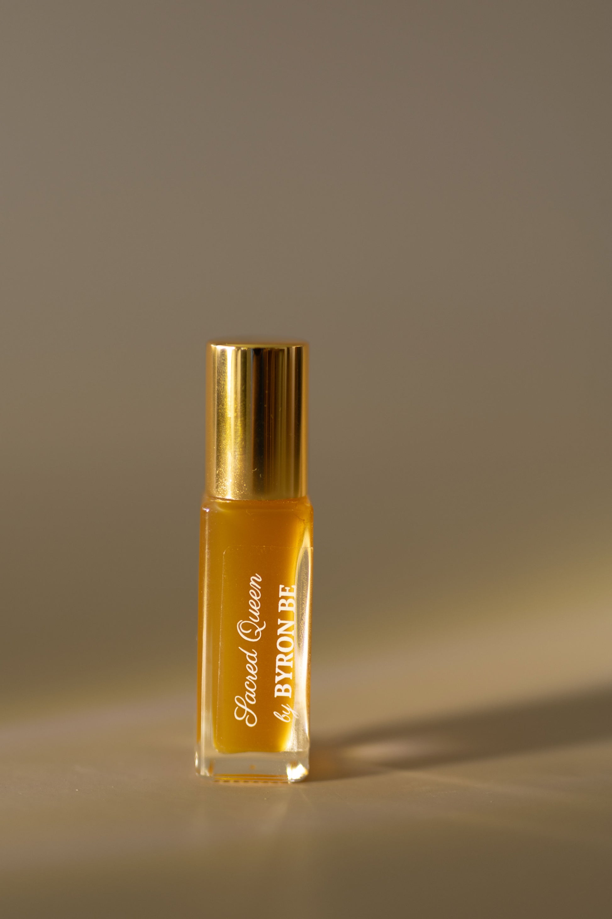 Amber perfume oil