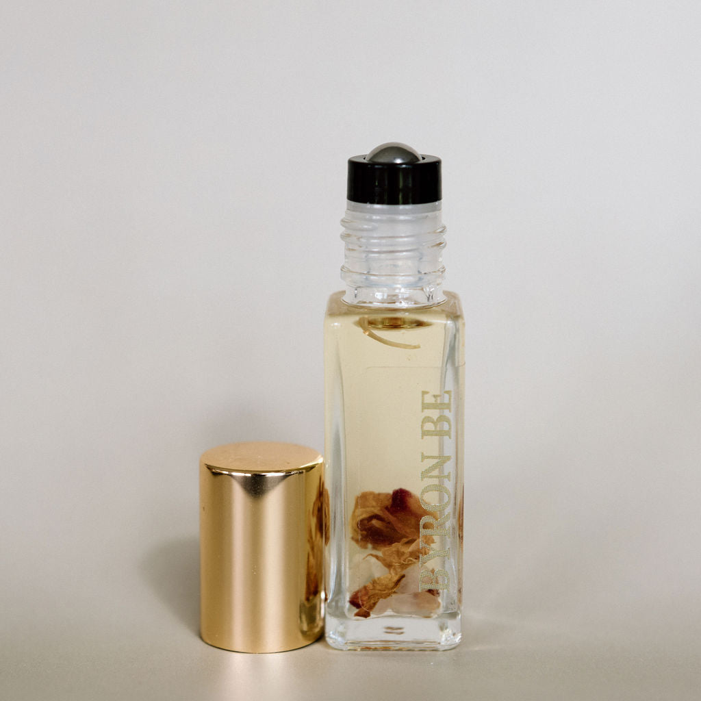 Natural perfume and fragrance 